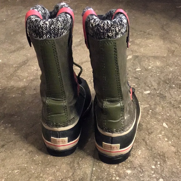Host Pick!!! Sorel boots, 5 - Picture 6 of 12